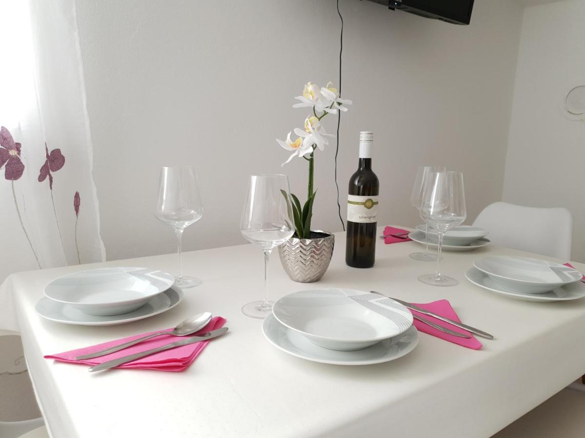 Apartaments Ukic Prvic Sepurine Buitenkant foto