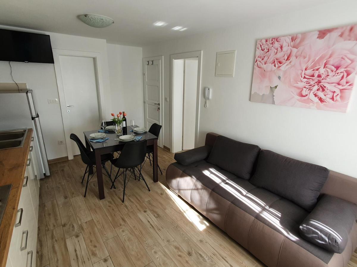 Apartaments Ukic Prvic Sepurine Buitenkant foto