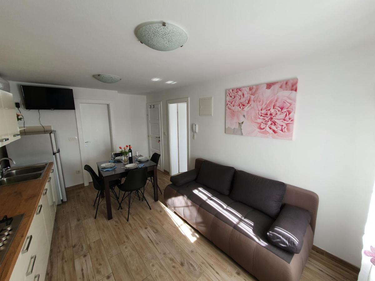 Apartaments Ukic Prvic Sepurine Buitenkant foto
