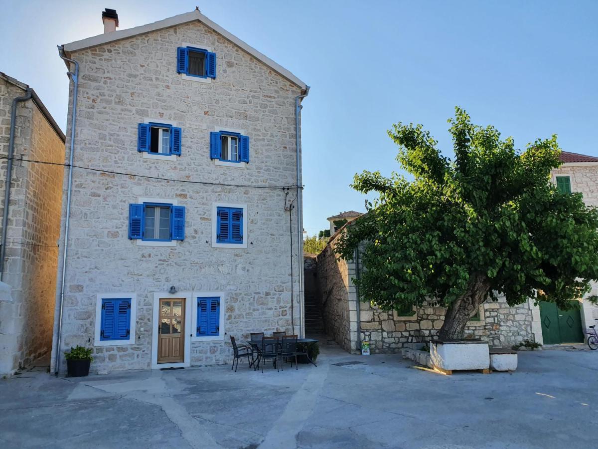 Apartaments Ukic Prvic Sepurine Buitenkant foto