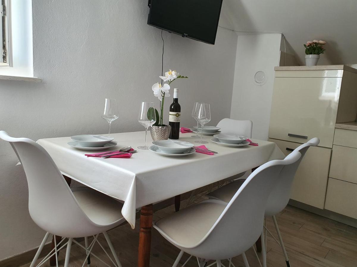 Apartaments Ukic Prvic Sepurine Buitenkant foto