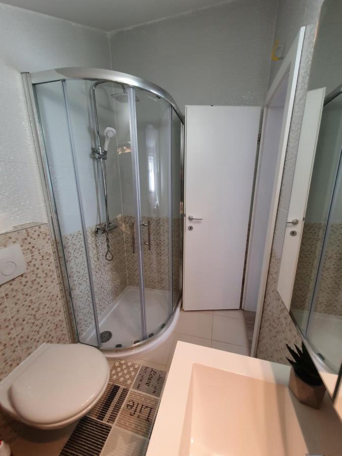 Apartaments Ukic Prvic Sepurine Buitenkant foto
